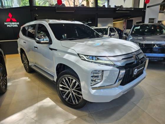 MITSUBISHI PAJERO SPORT 2.4 16V MIVEC TURBO DIESEL LEGEND AWD AUTOMÁTICO